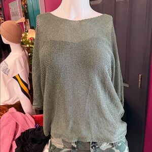 Sheer and soft  button detail on back